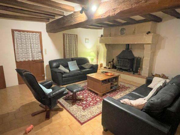 Saint-Martin-de-la-Place La Maison Tournesol - 3 Bedroom House With Large Garden Near Saumur מראה חיצוני תמונה